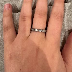 Pandora Ring